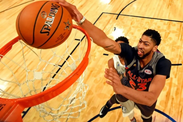 Davis en Westbrook bezorgen LA Lakers tweede overwinning op rij, Golden State Warriors blijven maar winnen