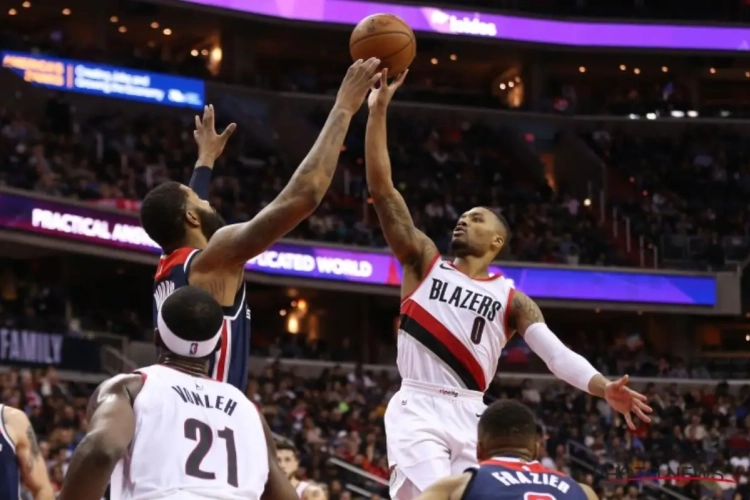 Damian Lillard razend na flaters van de refs: "Ik kan dit echt niet geloven"