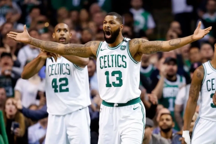 De gigantische Senegalees Tacko Fall maakt indruk bij de Celtics in de Summer League
