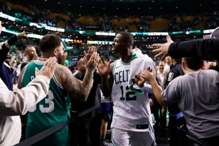 🎥 Boston plaatst zich voor volgende ronde, ook Golden State en Toronto dicht bij kwalificatie
