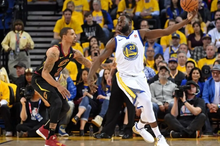 🎥 Play-in in het Westen ligt vast nadat Golden State en Memphis geen misstap begaan, ook zege voor Philly