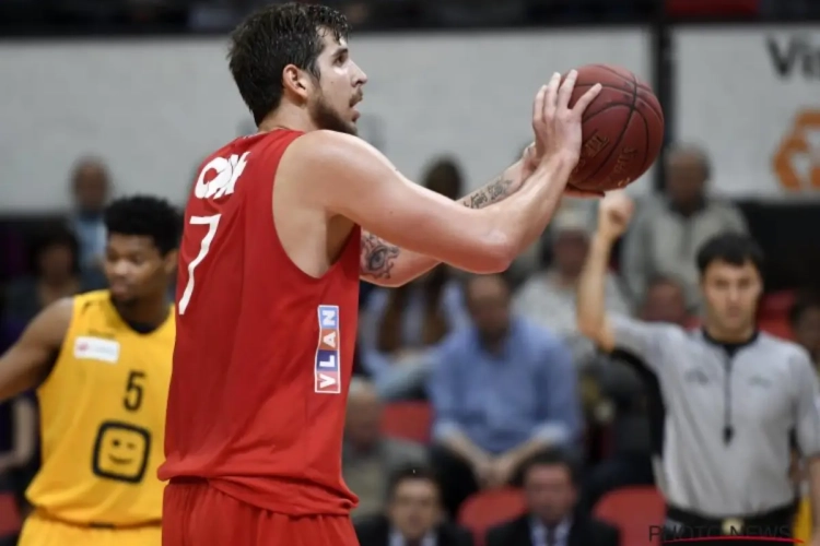 Belgische power forward heeft zijn contract verlengd bij Luik