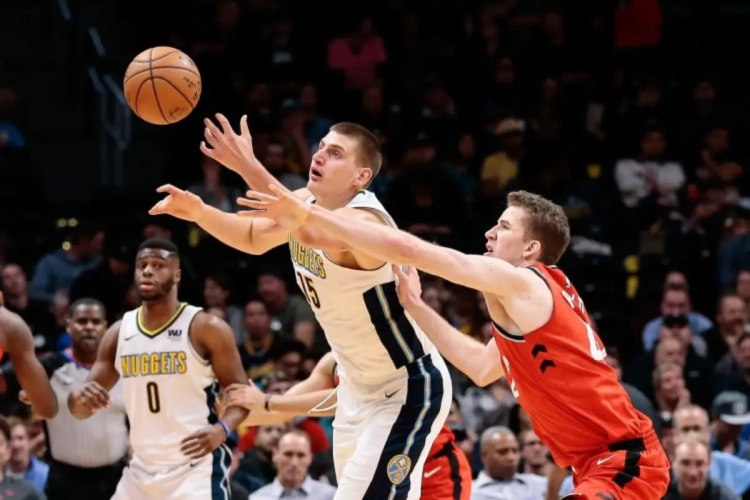 NBA-start nog wat meer gehypothekeerd: derde uit Western Conference stopt met trainen na nieuwe besmettingen