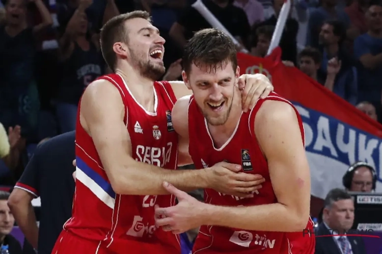 Servische basketbaltopper (ex-Golden State) in coma na zwaar verkeersongeluk