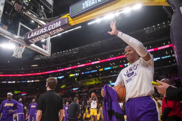 NBA: LA Lakers op zoek naar eerherstel tegen ploeg van ex-speler Antwerp Giants, Golden State Warriors staan voor lastige wedstrijd