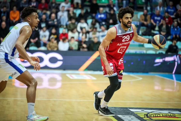De Antwerp Giants winnen meteen hun 1e partij tegen een Nederlandse ploeg, Limburg United smeert Den Bosch zijn 1e nederlaag aan